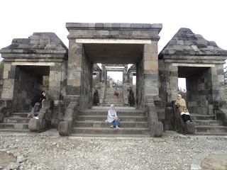 Misteri Candi prambanan ratu boko
