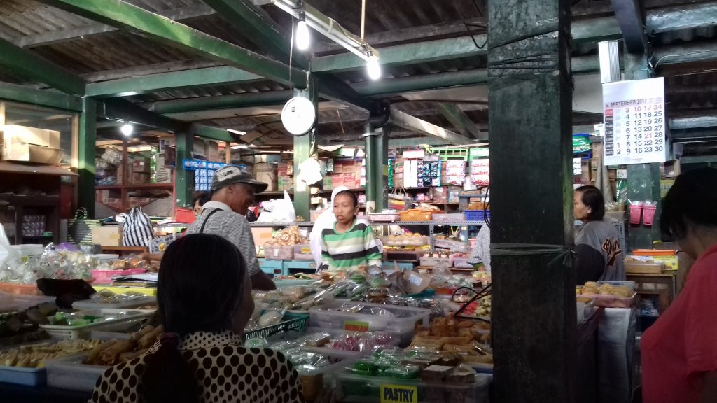 Aneka Jajanan Pasar di Pasar Lempuyangan