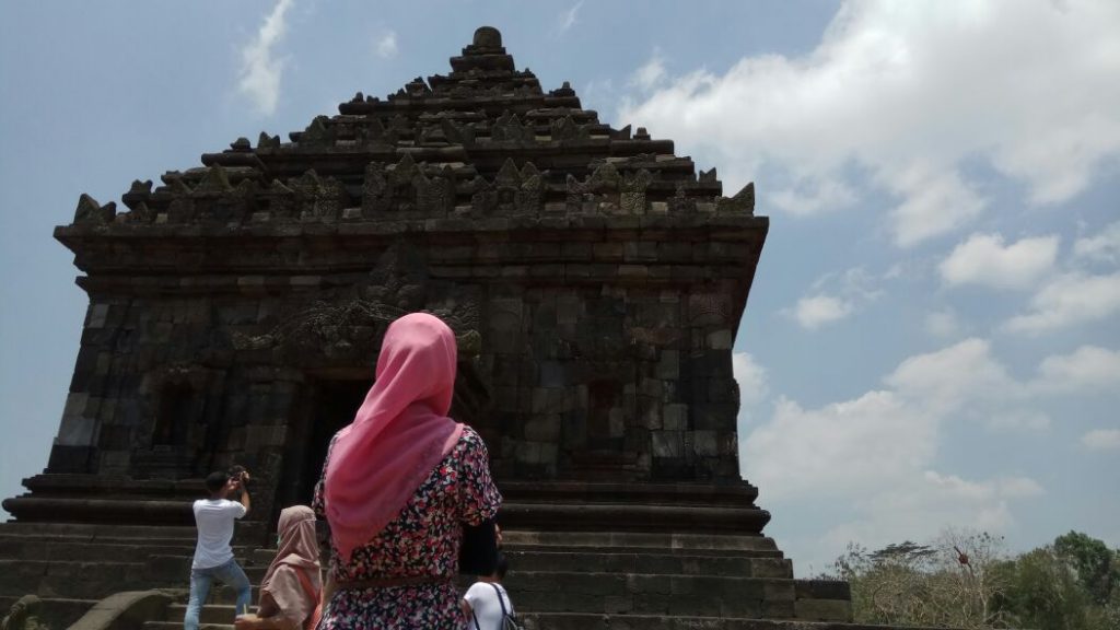 Membayangkan Pesona Candi Ijo di Masa Lampau