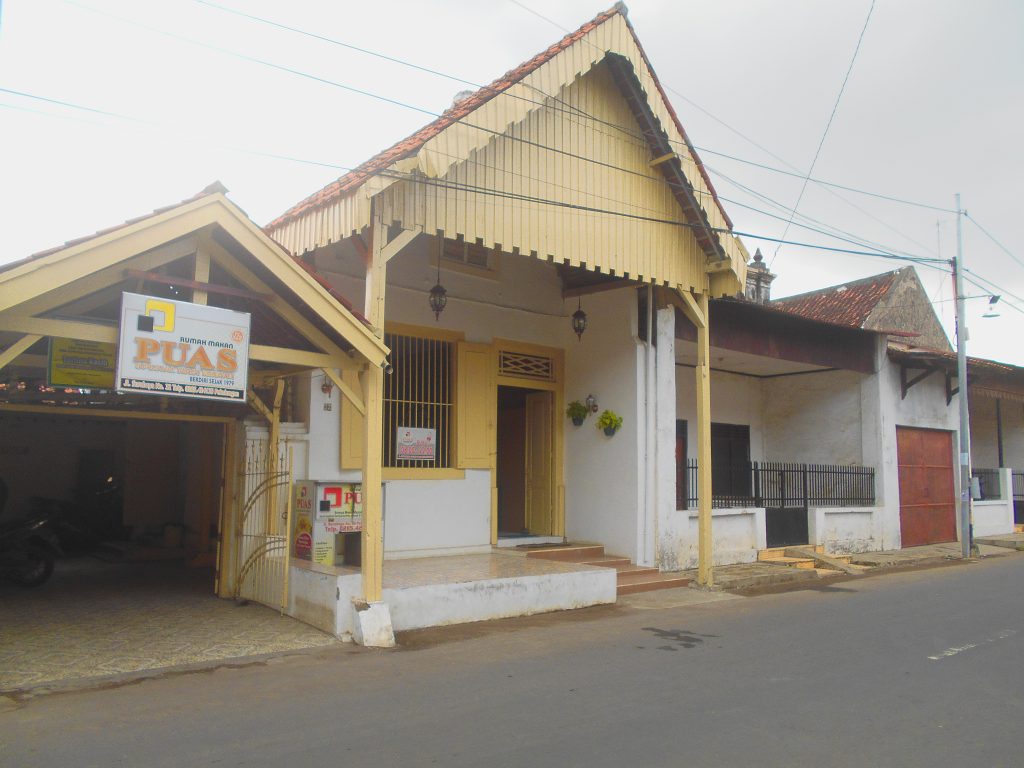 Wisata dan Makan Enak Seharian di Pekalongan