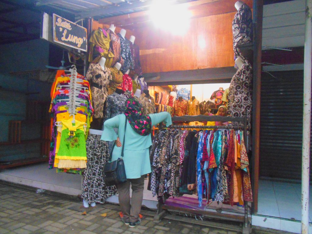 Wisata dan Makan Enak Seharian di Pekalongan