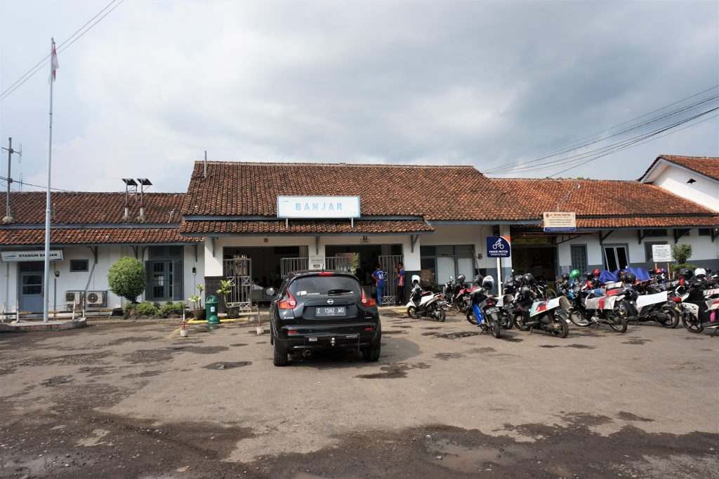 fasilitas stasiun Banjar